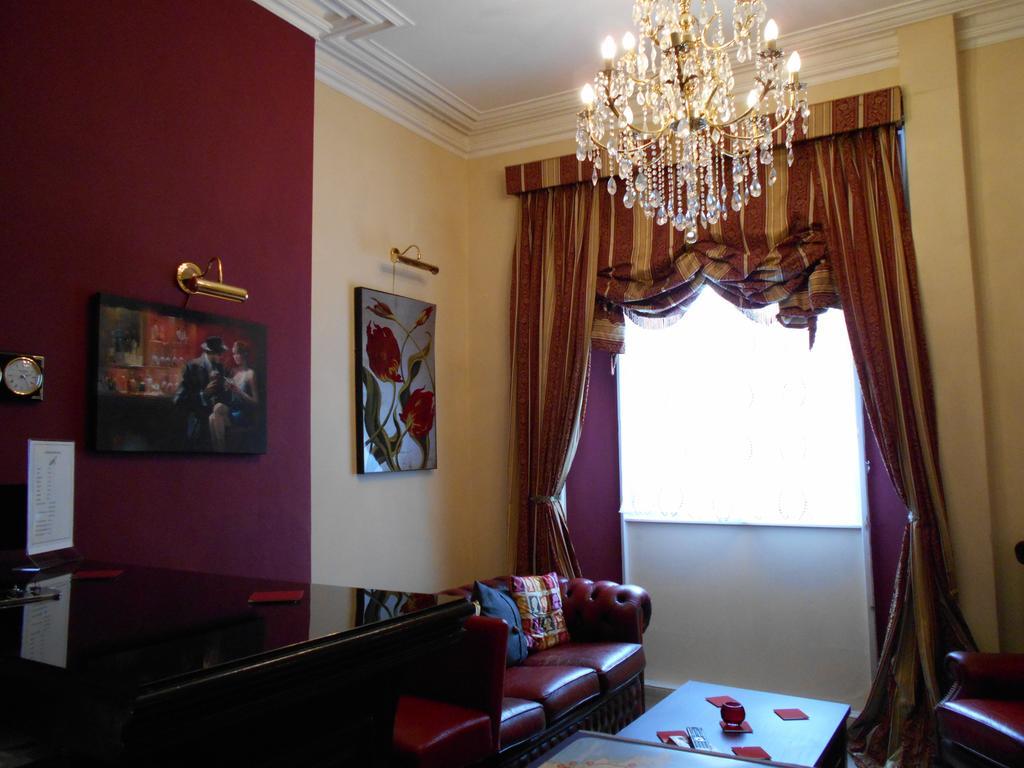 Cranborne Guest Accommodation Exclusively For Adults Torquay Buitenkant foto